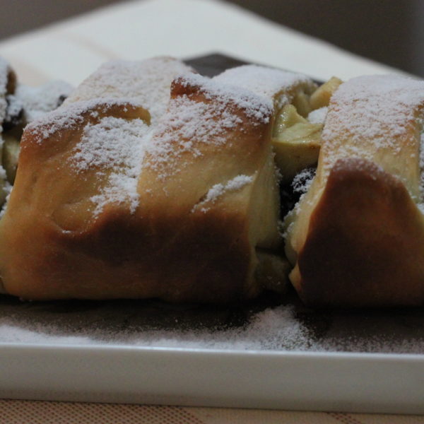 pão doce de maçã e canela